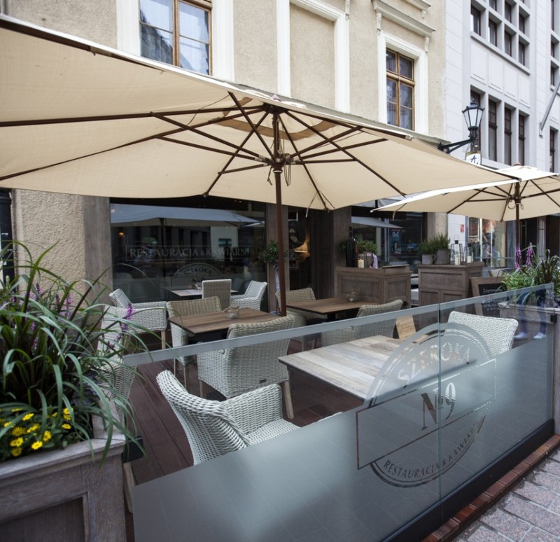 Szeroka 9 - restauracja na starym miescie w Toruniu Szeroka 9 - restauracja w Toruniu - restauracja na starówce - klimatyczna restauracja w Toruniu